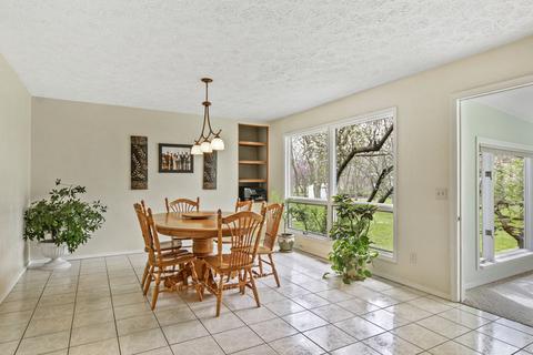 1203 N Linden St, Normal, IL 61761 photo 21