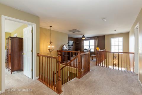 331 Monument Rd, Elgin, IL 60124 photo 16