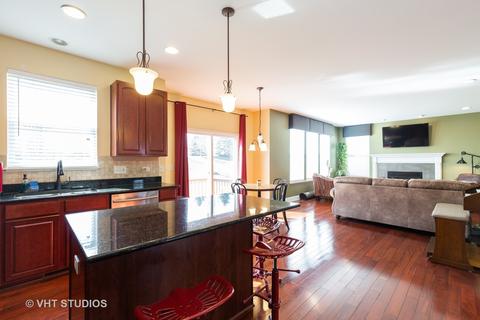 331 Monument Rd, Elgin, IL 60124 photo 8
