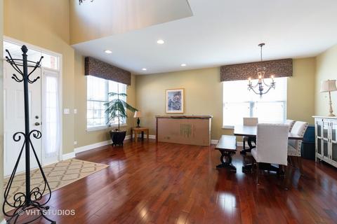 331 Monument Rd, Elgin, IL 60124 photo 4