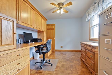 820 Freeman Rd, Hoffman Estates, IL 60192 photo 19
