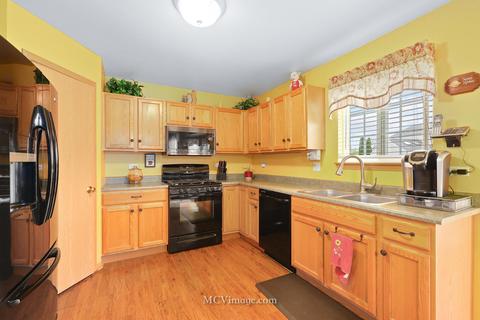 2416 Paradise Cir, Plainfield, IL 60586 photo 7
