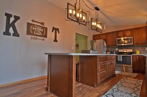 304 Windsor Dr, Ottawa, IL 61350 photo 7