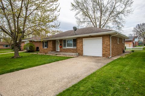 813 Elm St, Bloomington, IL 61701 photo 2