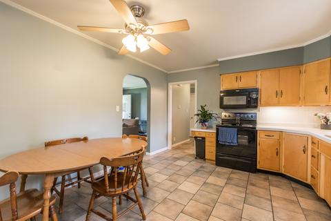 813 Elm St, Bloomington, IL 61701 photo 10