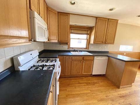 391 Mors Ave, Wheeling, IL 60090 photo 4