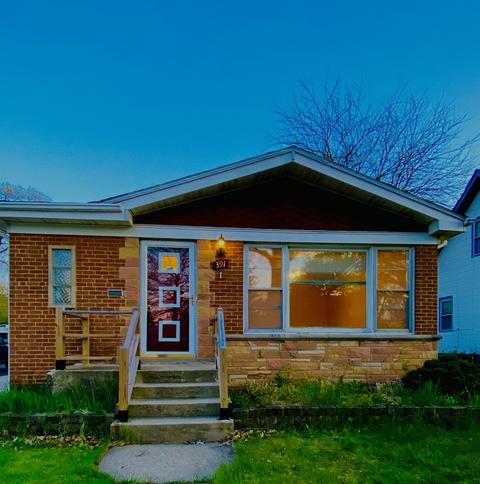 391 Mors Ave, Wheeling, IL 60090 photo 3