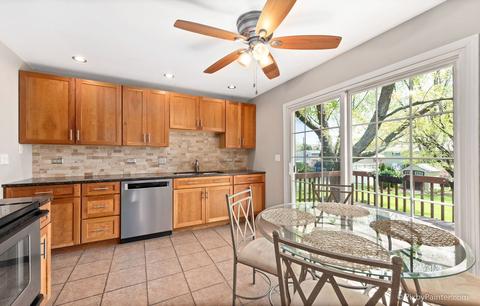 1308 Wilson Ave, Wheaton, IL 60189 photo 2