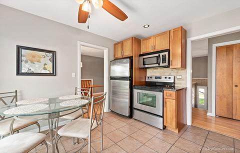 1308 Wilson Ave, Wheaton, IL 60189 photo 3