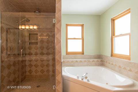 845 Red Barn Ln, Elgin, IL 60124 photo 14