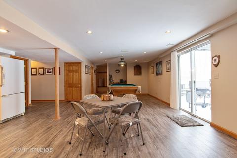 845 Red Barn Ln, Elgin, IL 60124 photo 20