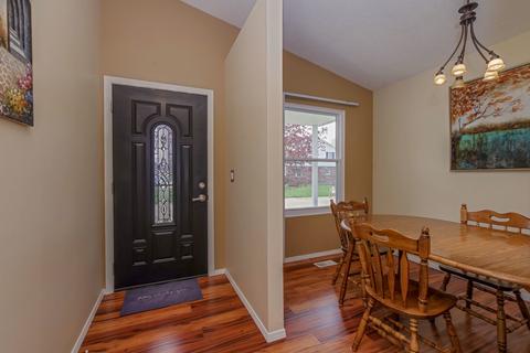 8 Fetzer Dr, Bloomington, IL 61704 photo 7