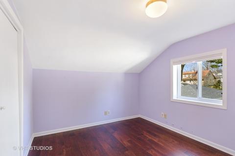 1613 N Riverside Dr, Mchenry, IL 60050 photo 9