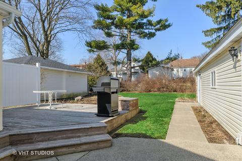1613 N Riverside Dr, Mchenry, IL 60050 photo 13