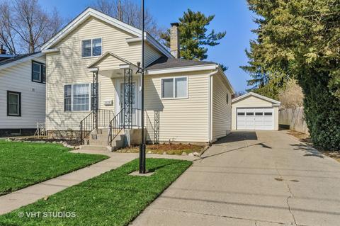 1613 N Riverside Dr, Mchenry, IL 60050 photo 1
