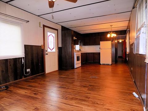 511 E 12th St, Streator, IL 61364 photo 6