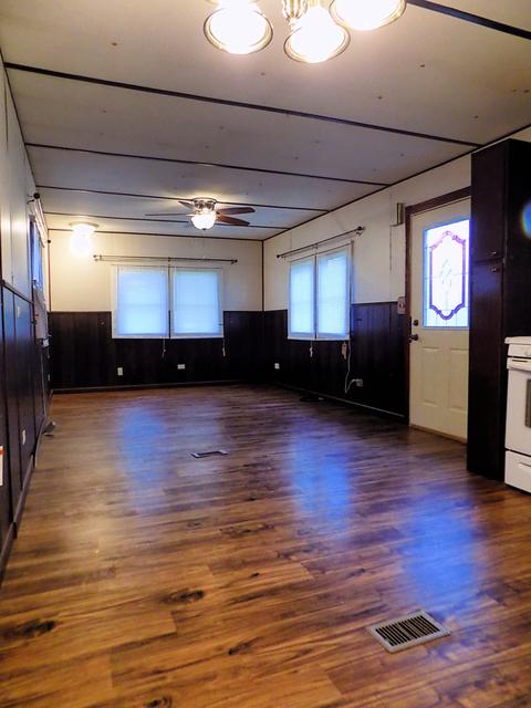 511 E 12th St, Streator, IL 61364 photo 8