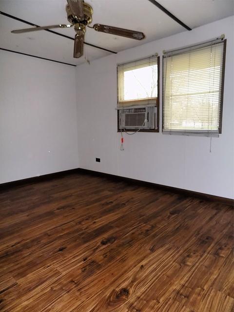 511 E 12th St, Streator, IL 61364 photo 15