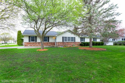 418 3rd Ave, Marengo, IL 60152 photo 1