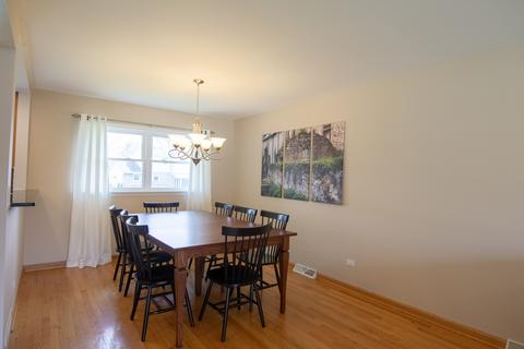 1067 Sherwood Dr, Wheeling, IL 60090 photo 6