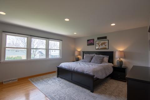 1067 Sherwood Dr, Wheeling, IL 60090 photo 10