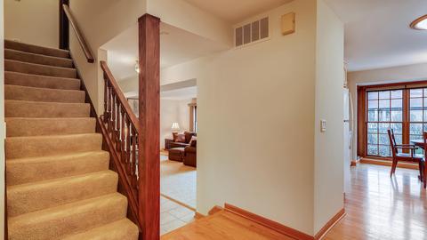 3701 Winding Trail Ln, Hoffman Estates, IL 60192 photo 15