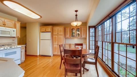3701 Winding Trail Ln, Hoffman Estates, IL 60192 photo 8