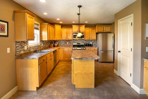 3522 Saint Jean Rd, Normal, IL 61761 photo 2