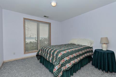 2506 Macarthur Dr, Mchenry, IL 60050 photo 20