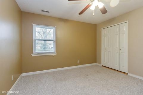 12 Croydon Pl, Kankakee, IL 60901 photo 9