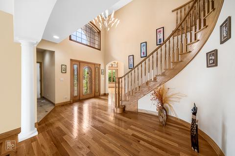 539 E Lincoln Ave, Des Plaines, IL 60018 photo 3