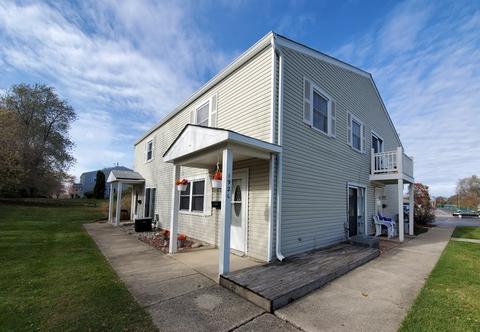 192 Rita Ct #C, Bartlett, IL 60103 photo 1