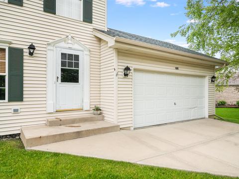 4601 Mallard Ln, Plainfield, IL 60586 photo 2