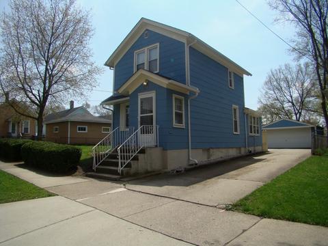 217 Seneca St, Elgin, IL 60120 photo 2