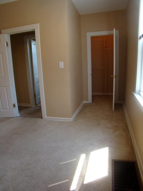 217 Seneca St, Elgin, IL 60120 photo 23