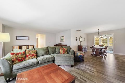 206 E Park Ave, Wheaton, IL 60189 photo 5