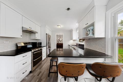 206 E Park Ave, Wheaton, IL 60189 photo 9