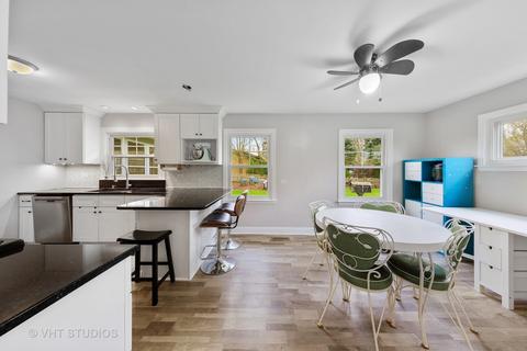 206 E Park Ave, Wheaton, IL 60189 photo 11