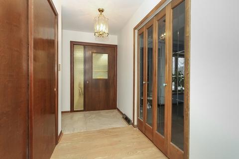 1675 Lin Lor Ln, Elgin, IL 60123 photo 5