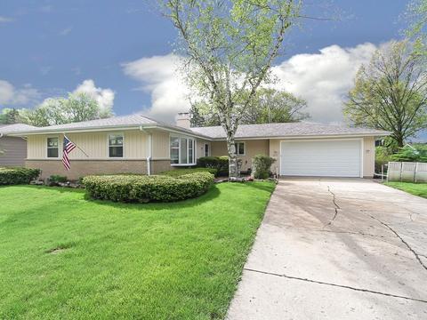 1675 Lin Lor Ln, Elgin, IL 60123 photo 1