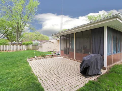 1675 Lin Lor Ln, Elgin, IL 60123 photo 24