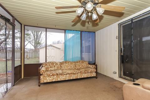 1675 Lin Lor Ln, Elgin, IL 60123 photo 12