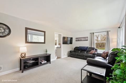 1047 Mcdaniel Ave, Evanston, IL 60202 photo 2