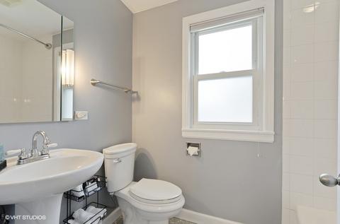 1047 Mcdaniel Ave, Evanston, IL 60202 photo 8