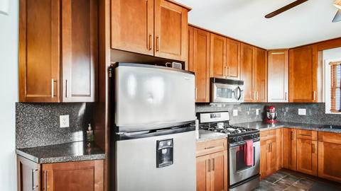 7318 S Thomas Ave, Bridgeview, IL 60455 photo 8