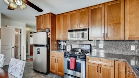 7318 S Thomas Ave, Bridgeview, IL 60455 photo 10