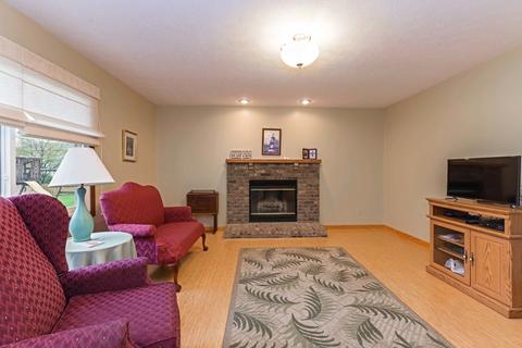 207 Carriage Hills Rd, Normal, IL 61761 photo 14