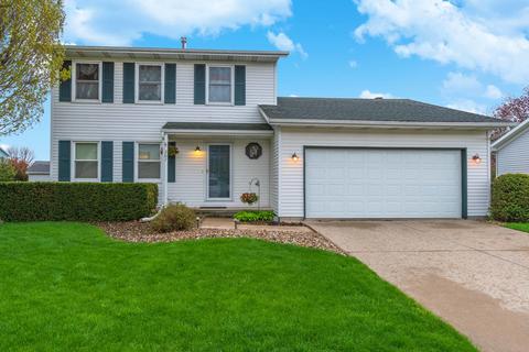 207 Carriage Hills Rd, Normal, IL 61761 photo 1