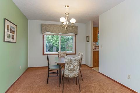 207 Carriage Hills Rd, Normal, IL 61761 photo 8