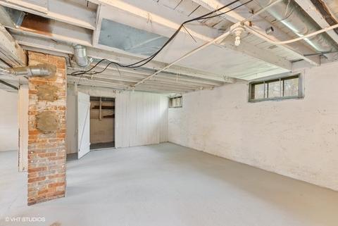 645 Algona Ave, Elgin, IL 60120 photo 11